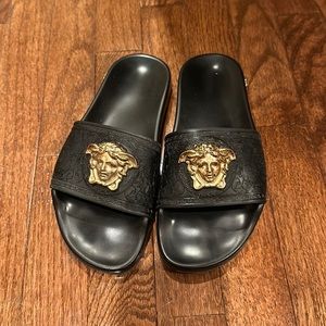 Versace slides